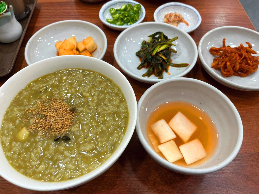 바다마루 전복죽 모습