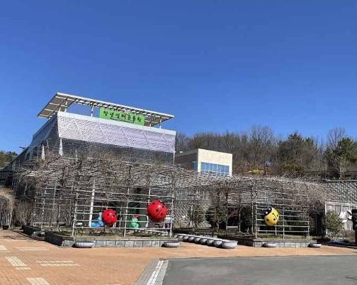 경남 여행지 추천 ❘ 창녕 가볼만한 곳 베스트 10. 창녕생태곤충원