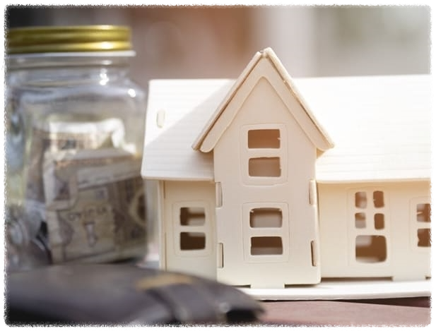 집-모형과-저금통