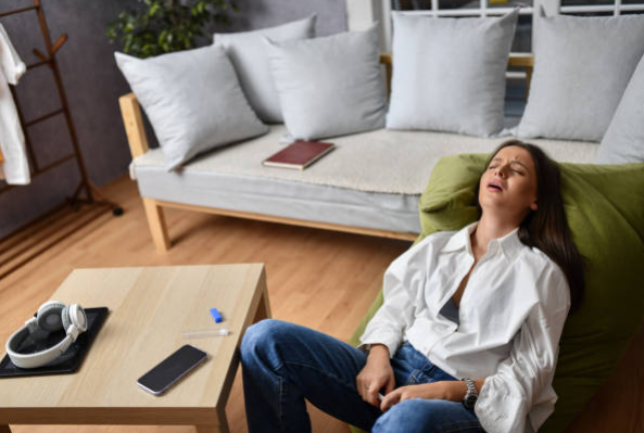 지쳐있는 모습 사진