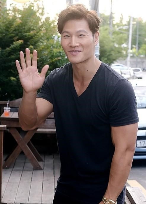 김종국 결혼 발표 집