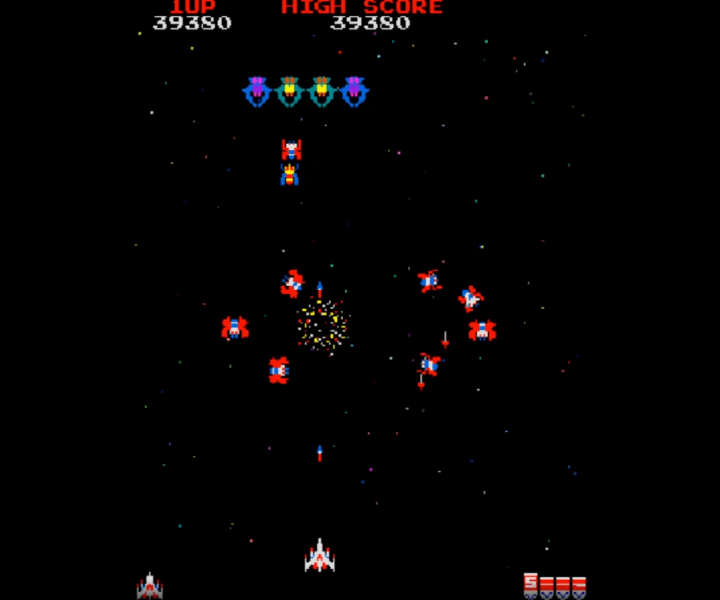 우주선을-조종하여-적들을-공격하는-화면