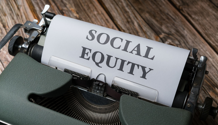 큰 변화의 시기인 흉년일 때 항상 커다란 &lsquo;불평등'이 따른다.