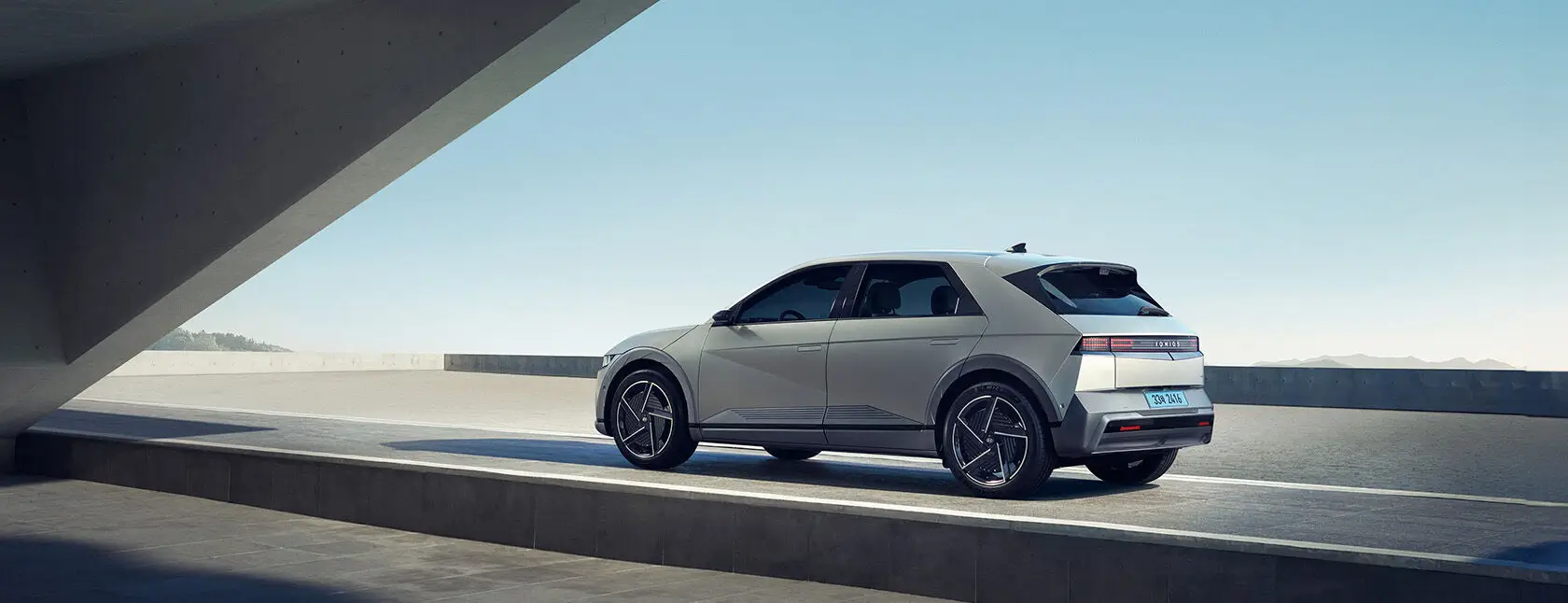 현대 아이오닉 5의 독창적인 후면 디자인