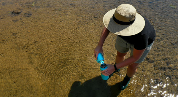 물 필터 (휴대용 정수기)