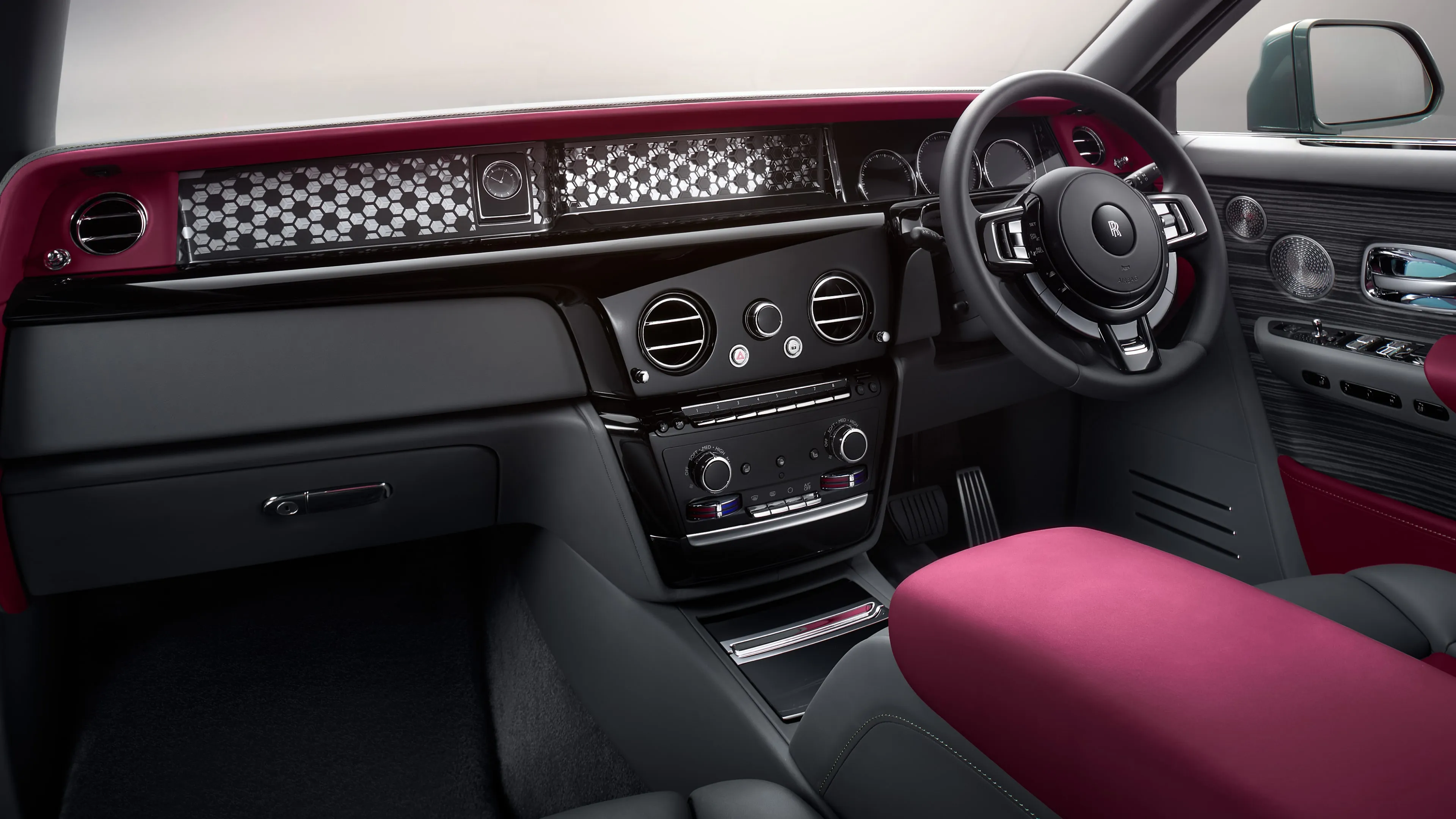 롤스로이스 팬텀 시리즈 2 실내