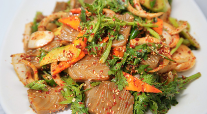 충청도의 여름 별미, 묵밥의 변신