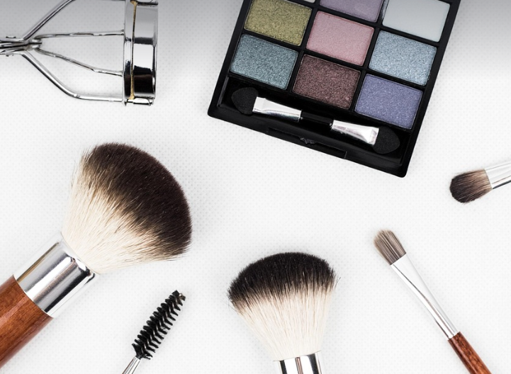 여름철 데일리 메이크업 추천