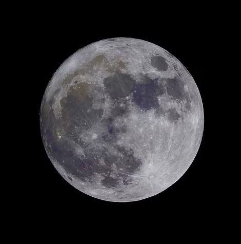 달 뒤편의 비밀 – 인류가 보지 못한 달의 뒷면 이야기