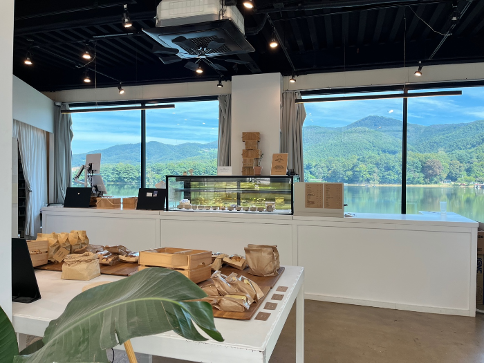 카페 퍼르 내부 모습