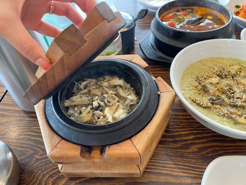 제주도-전복-돌솥밥