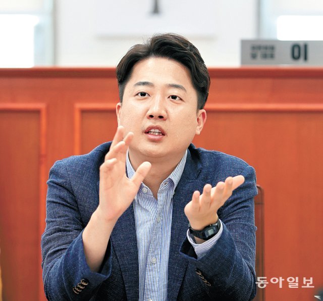 이준석
