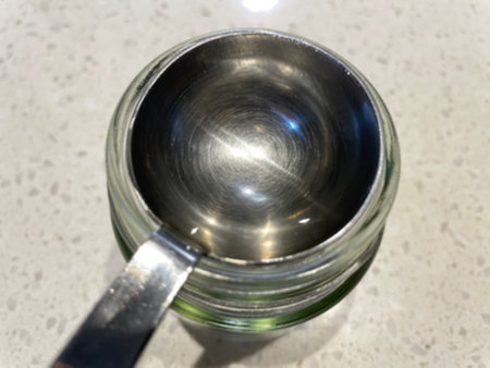 초파리 트랩 만들기 - 식초 2큰술