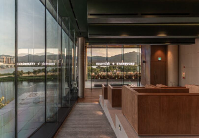 스타벅스 더양평DT점 사일런트 룸