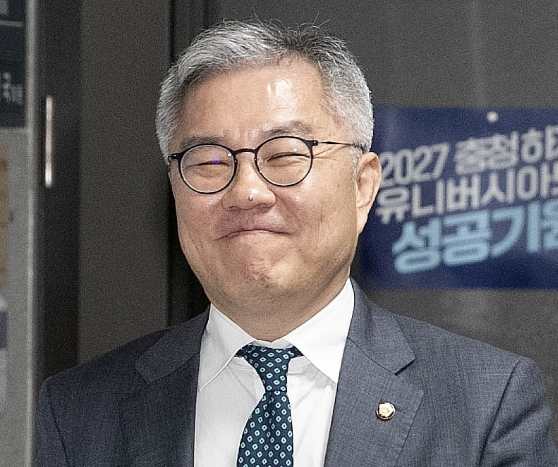 최강욱 프로필
