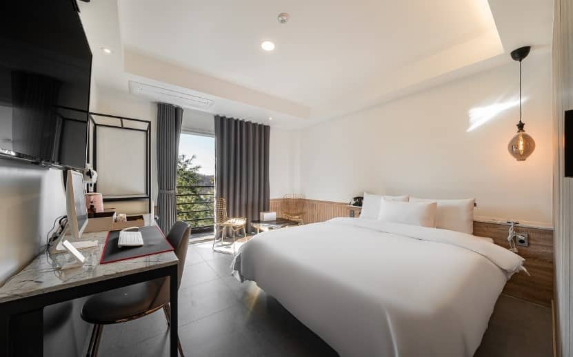 월호텔-객실-호텔