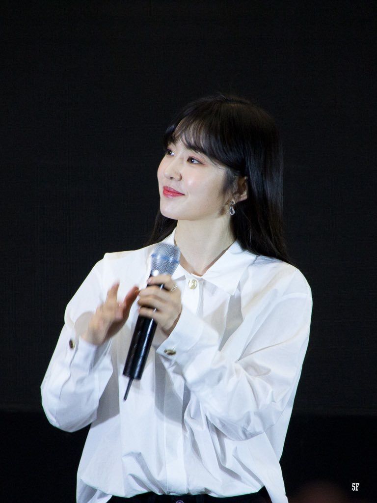 레드벨벳 아이린(배주현)