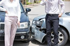 보험료 줄이는 자동차보험 견적 팁