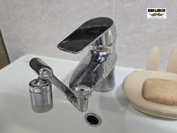 아기 비데용 수도꼭지 설치한 모습