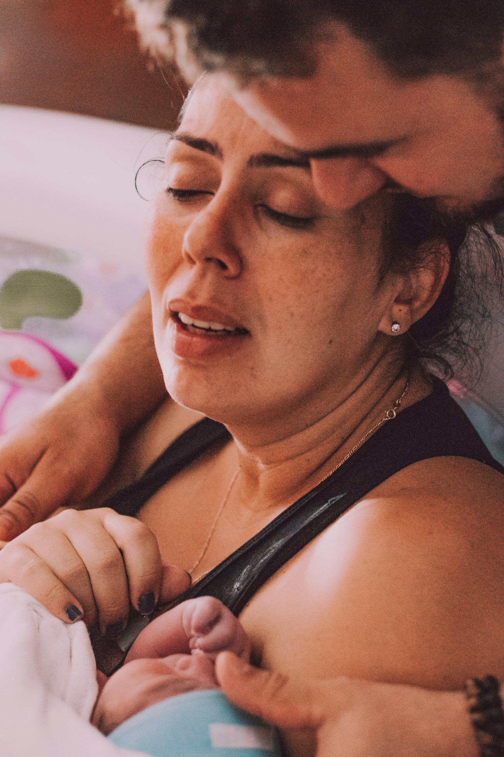 출산 징후 : 진통 시작 전 알아야 할 것들, 이슬, 배뭉침, 진통