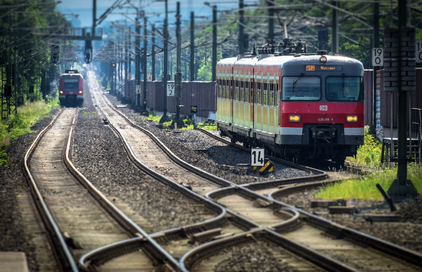 내 차 vs 대중교통 vs 공유 모빌리티, 어떤 게 더 경제적일까?