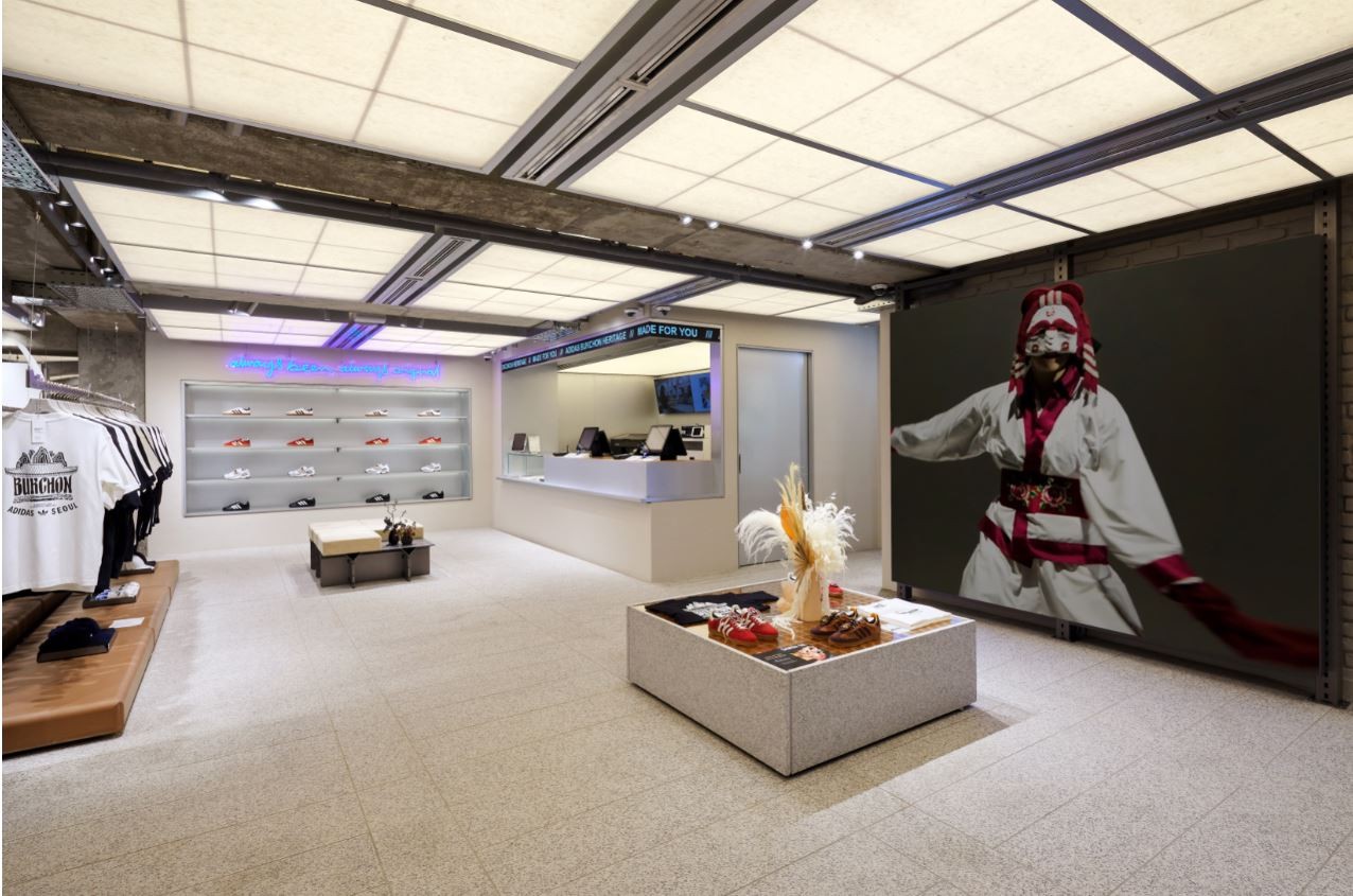 아디다스 북촌 매장