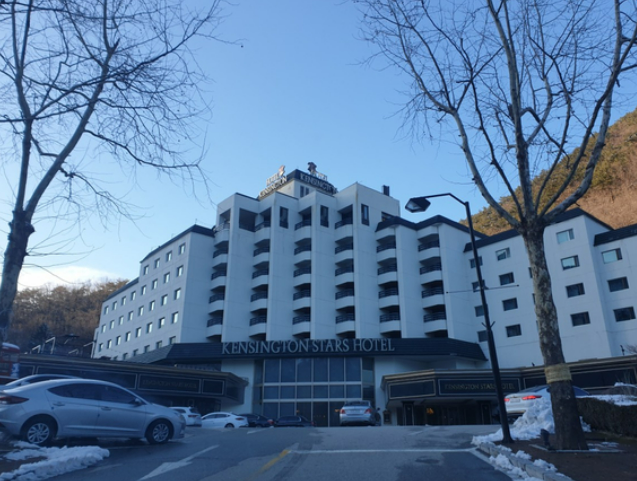 켄싱턴호텔-주차장