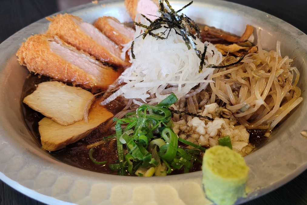 치즈가츠가 압도적이라는 일산 가츠잇, 수제돈가스의 진짜 매력은?