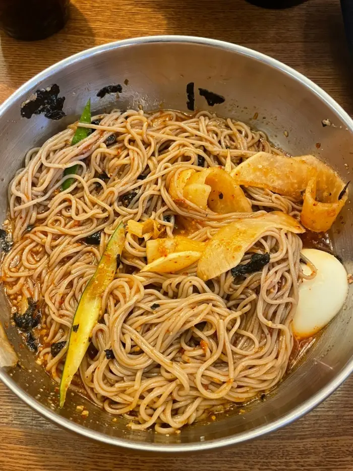 비빔막국수