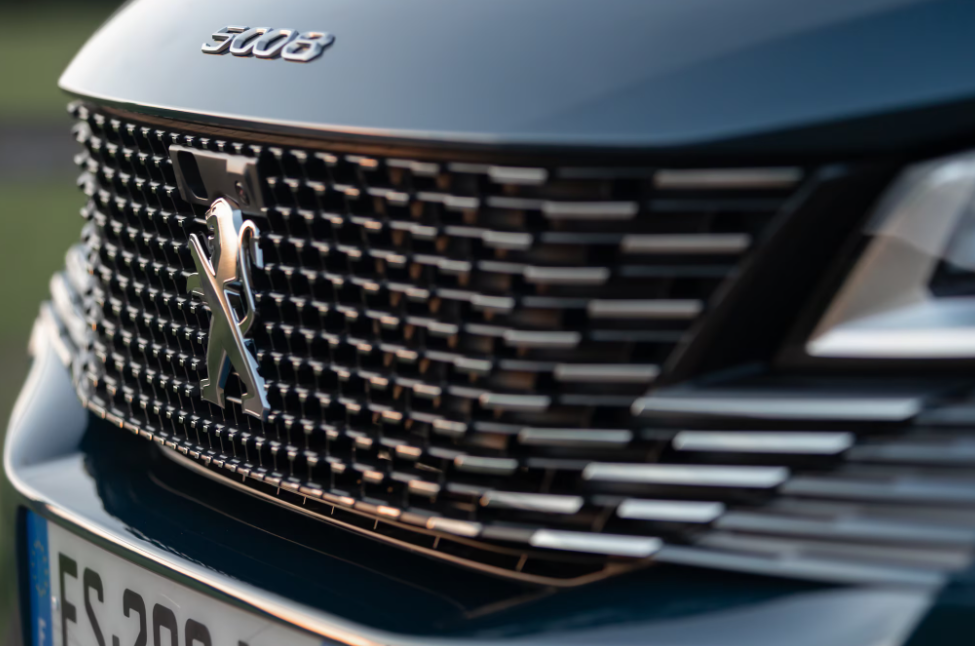 프랑스 패밀리카&amp;#44; 대형 suv 푸조 5008GT / 푸조 5008 하이브리드 가격&amp;#44; 연비&amp;#44; 제원&amp;#44; 시승기 바로보기