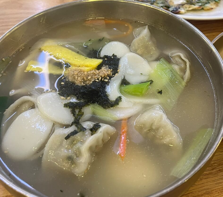 6시 내고향 8297회 대구 중구 대구염매시장, 수제미숫가루 염매이유식, 쑥카스텔라설기 대원떡집, 콩국수 이가국시