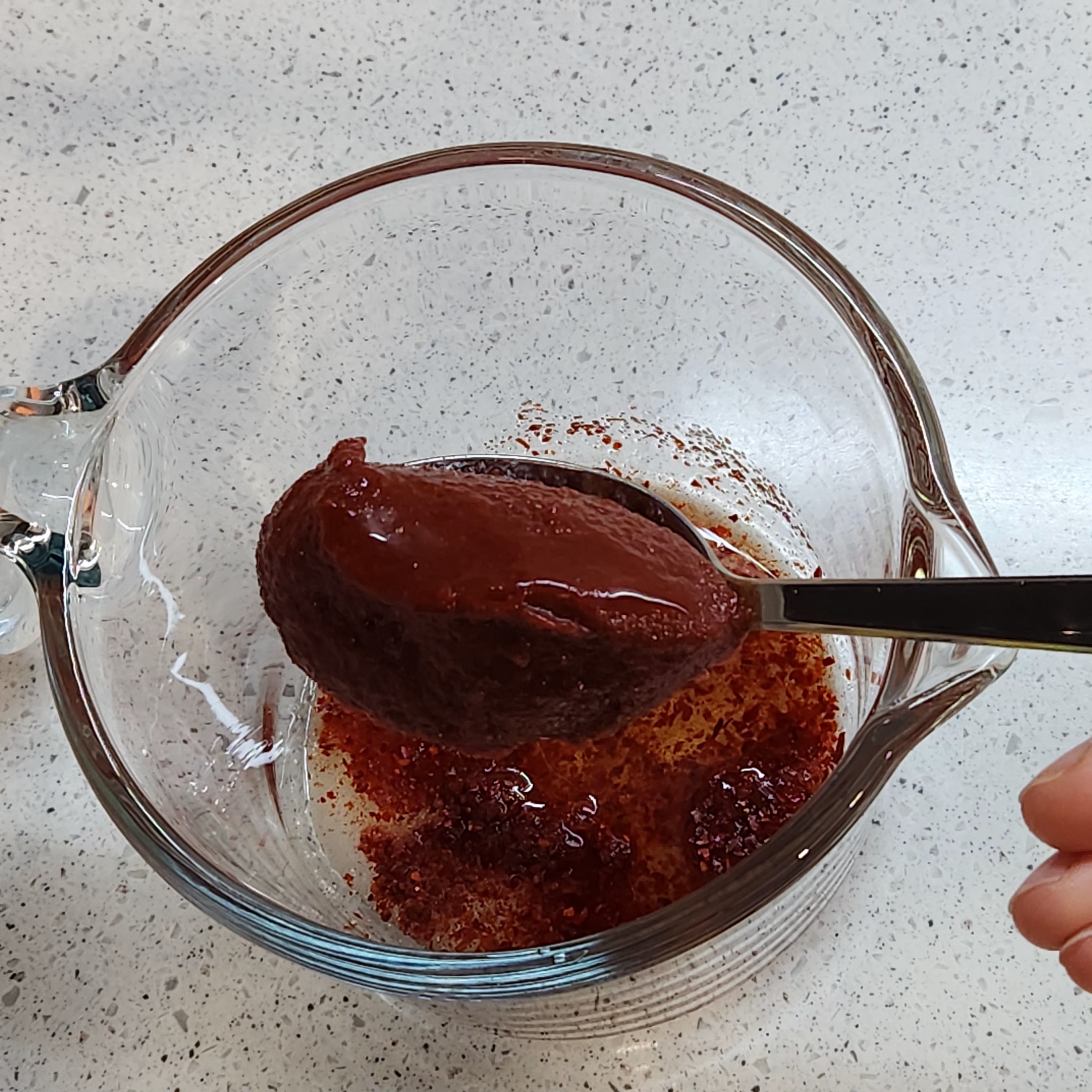 열무비빔국수-양념장재료-고추장