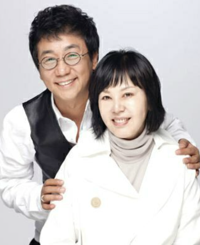 위일청 와이프