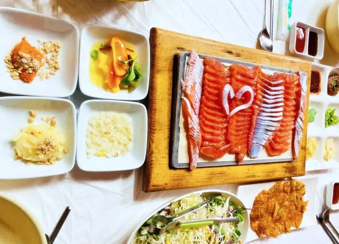 송어회 송어덮밥 송어매운탕 송어 메밀 비빔국수 맛있는 곳 추천