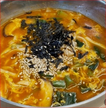 얼큰 칼국수