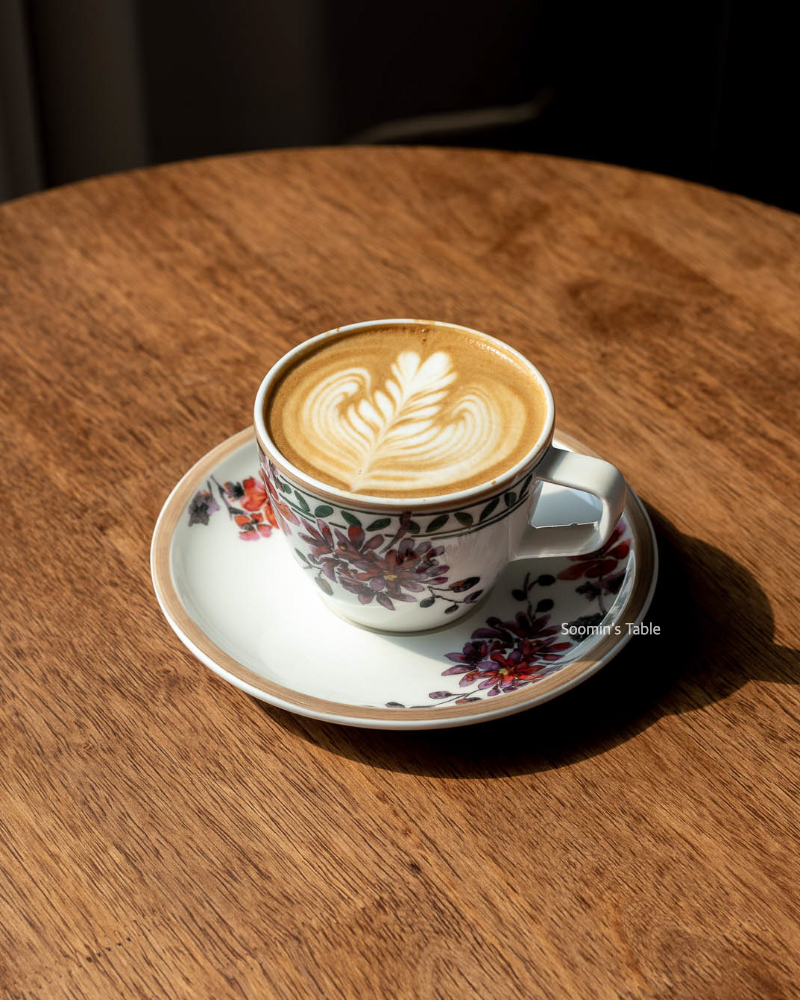 빌레로이앤보흐 커피잔