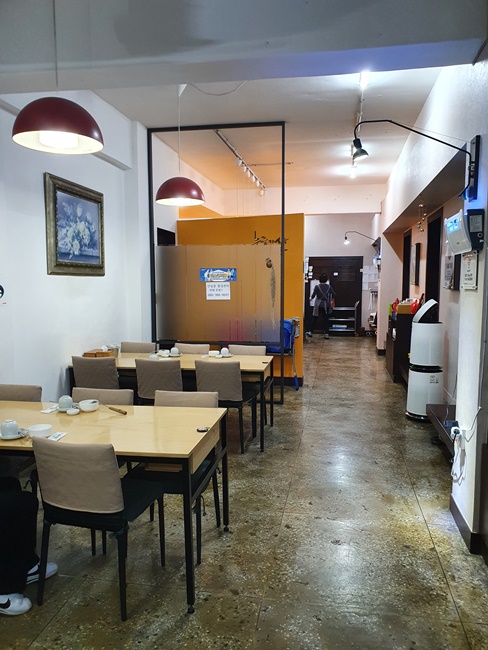 정목누룽지백숙_내부