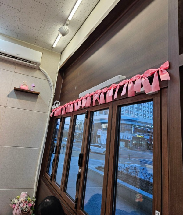 웨이크업엘리 매장 인테리어