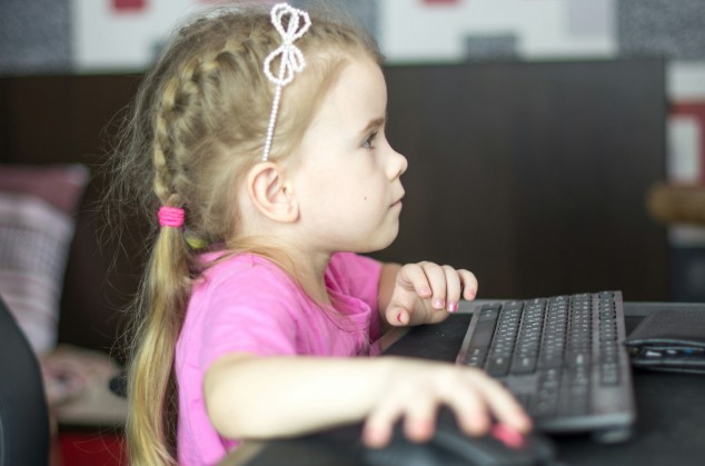 코딩 학원 중심에서 자녀 코딩 홈스쿨링으로 바뀌는 이유