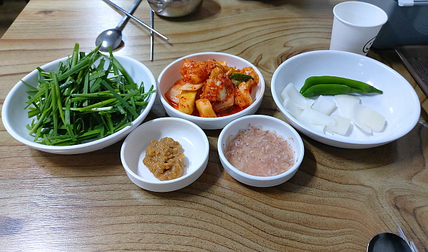 월강 기본 반찬