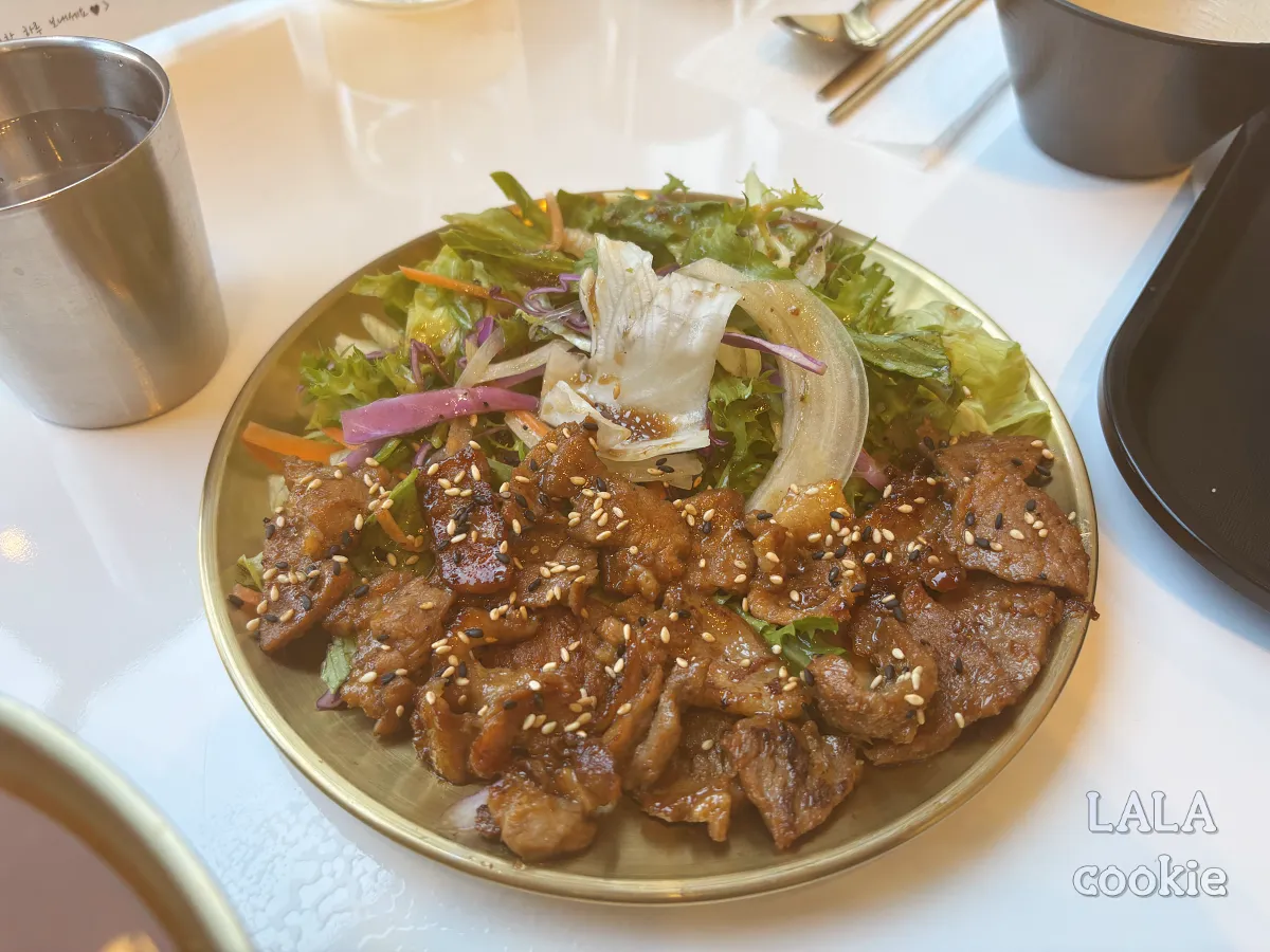 창원-가음동-맛집-금식당-돼지구이-샐러드