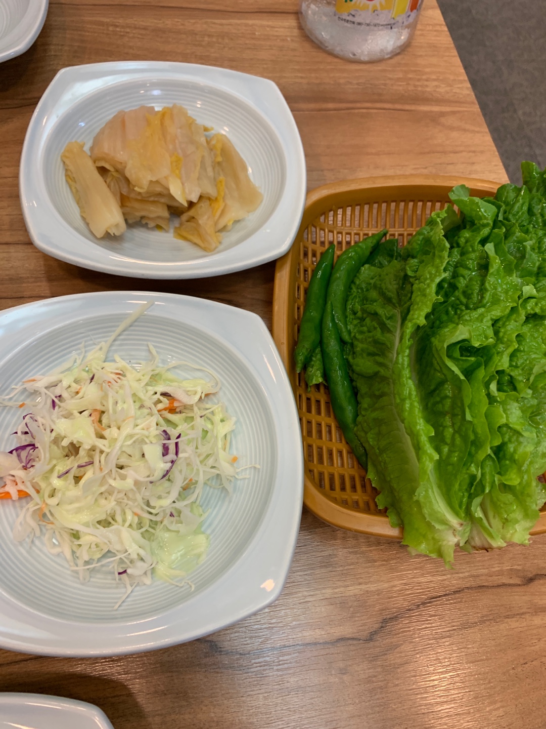 도야족발보쌈 밑반찬