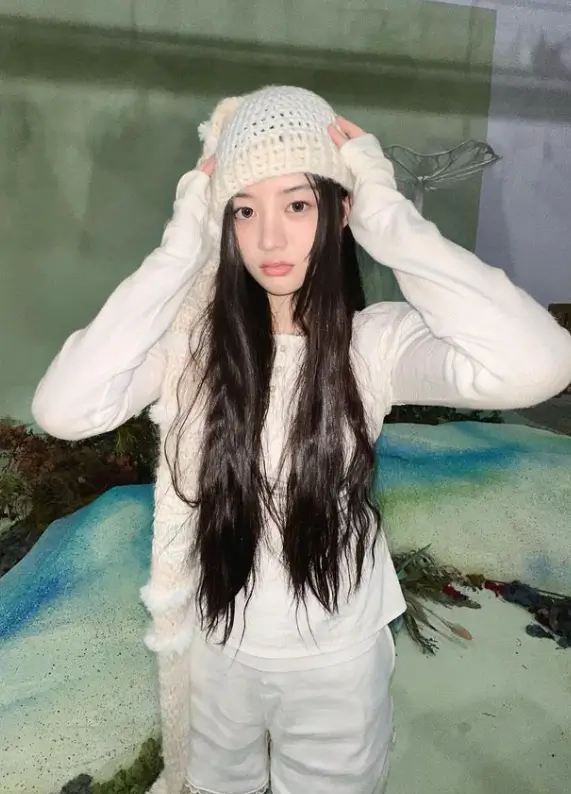 아일릿 ILLIT 멤버프로필 국적 나이 데뷔 MBTI RUNEXT 빌리프랩