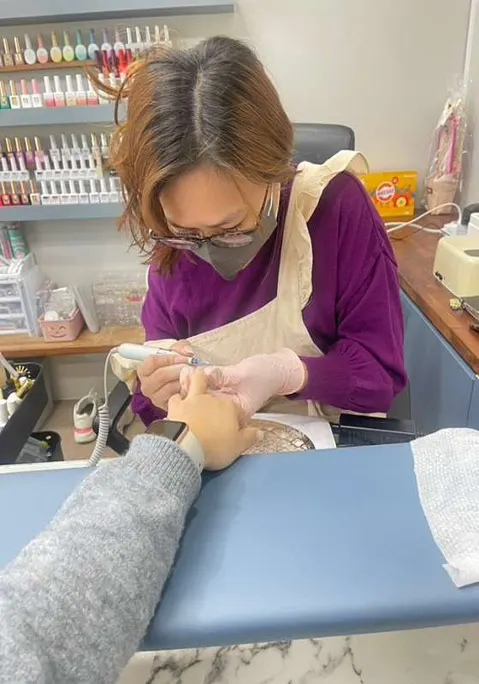 여기&#44;문네일