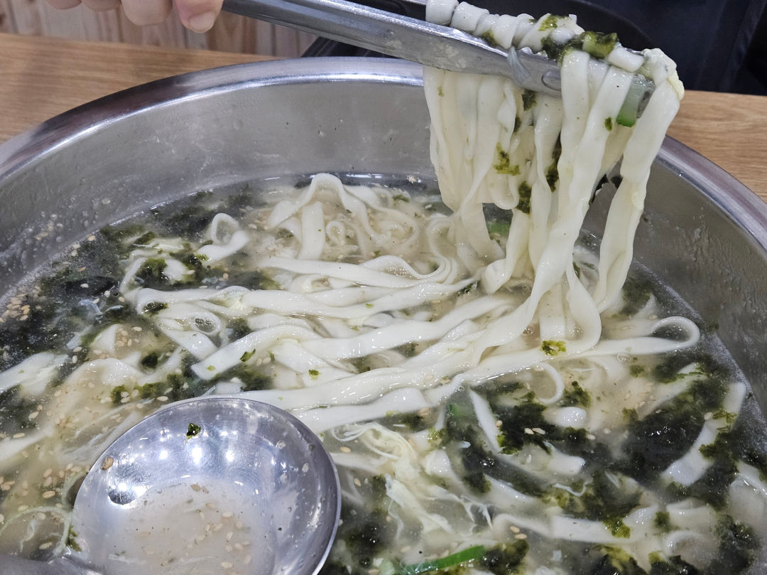 상봉 칼국수 면발