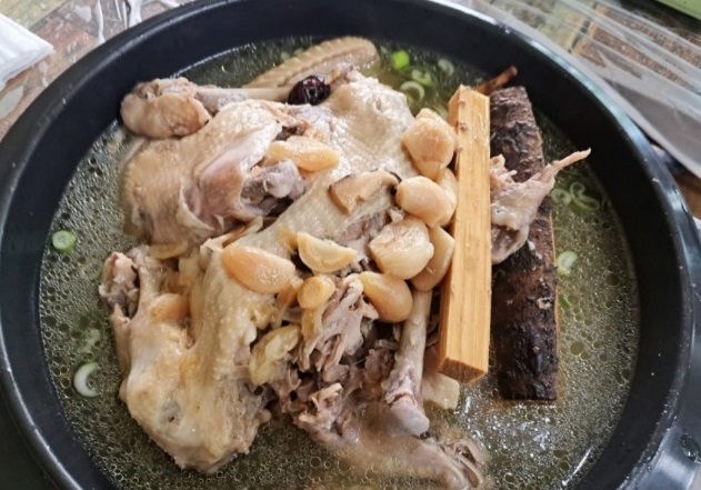 백반기행-함양-다슬기탕-백숙-거창식당