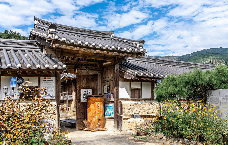 [파란형-Tipoazul] 11월 가볼 만한 곳 이야기가 있는 고택 여행지 5곳