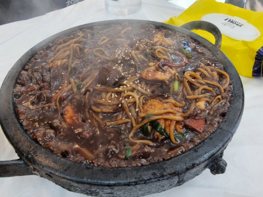 속초 돌짜장 맛집 가보오 토종닭