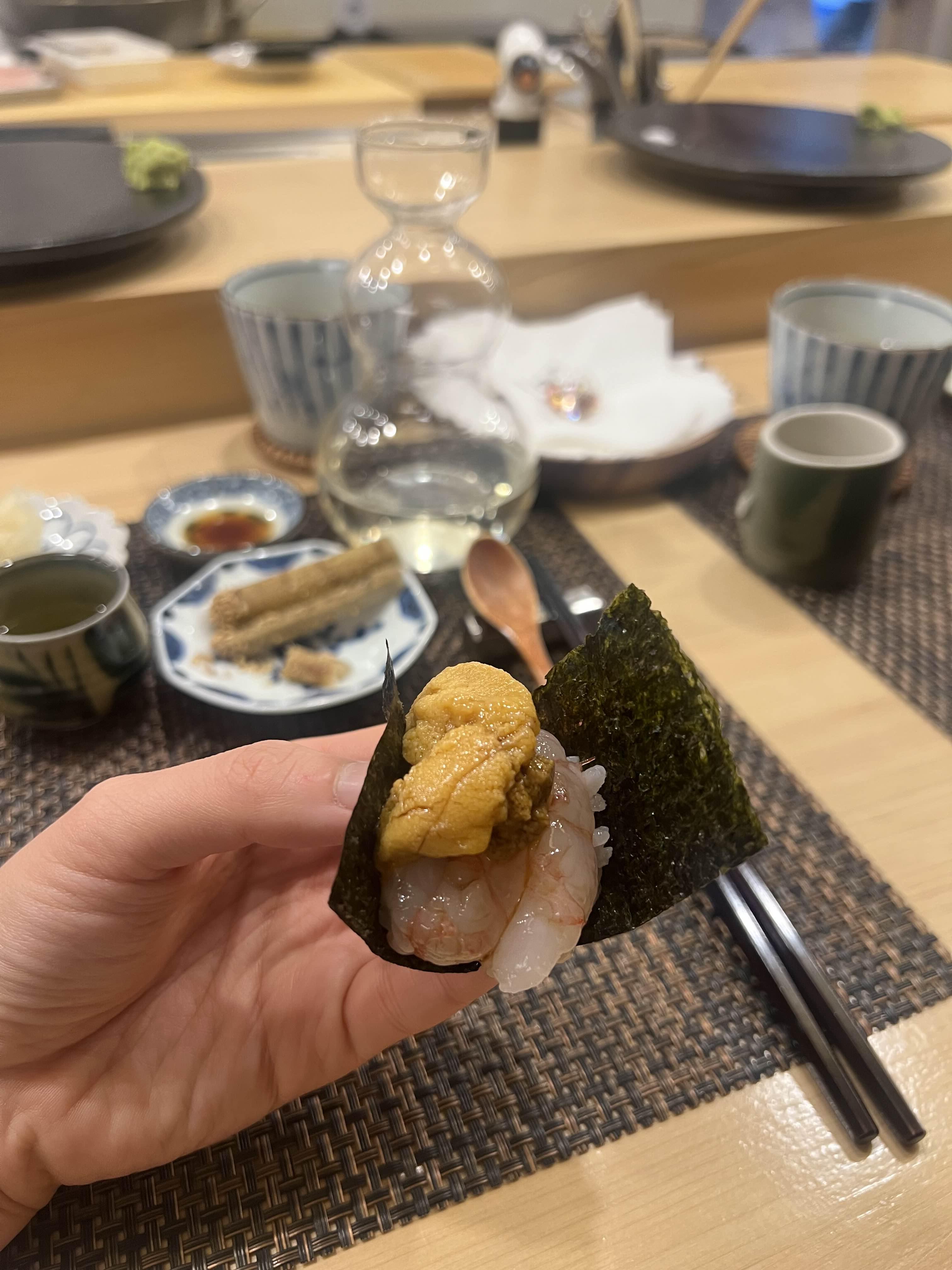 스시하쿠야 우니삼합