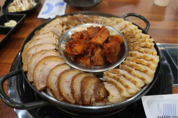 생생정보 가격파괴 Why 족발 4종 보쌈 가격파괴 Why 족발 4종 보쌈 음식점 위치